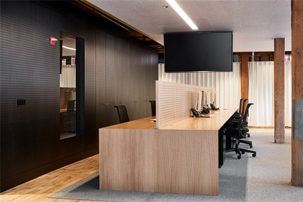 上海運動風(fēng)辦公室裝修